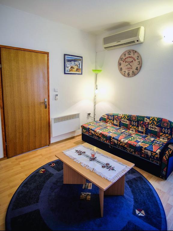 Studio Apartments Shanti Zadar Værelse billede