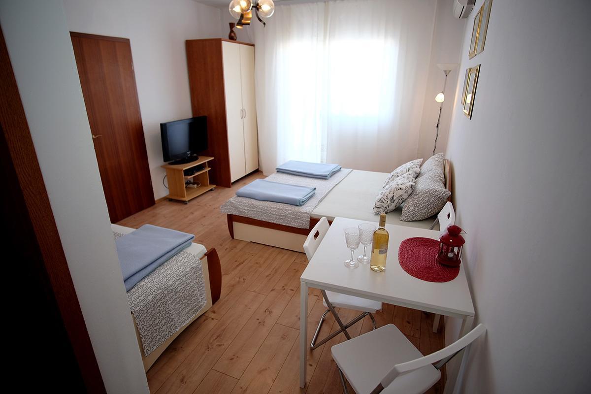 Studio Apartments Shanti Zadar Værelse billede